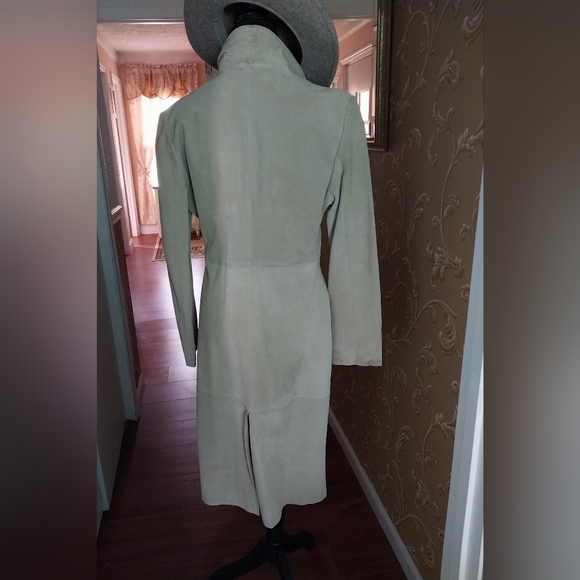 Buckskin Leather Yellowstone Vibes Suede Trench - Picture 4 of 16